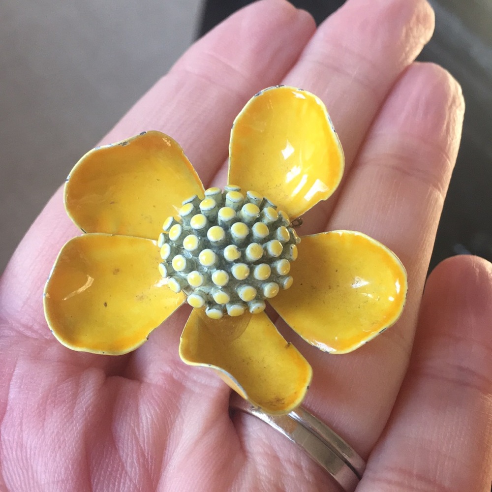 Vintage Flower Brooch